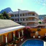 Ashanti Lodge Backpackers