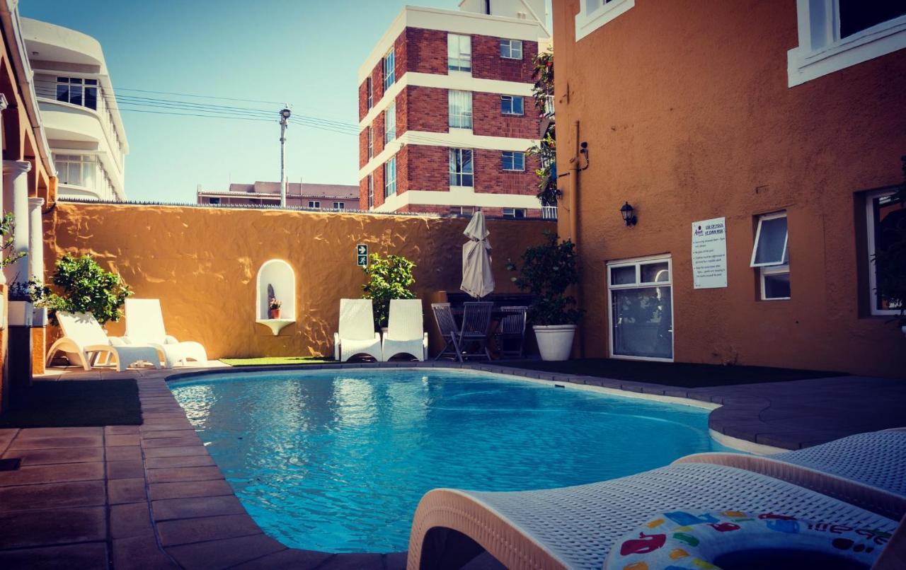 Hostel Ashanti Backpackers *