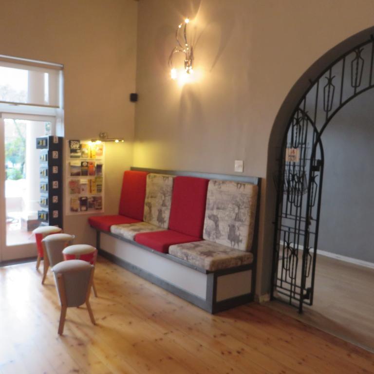 Ashanti Backpackers Hostel *